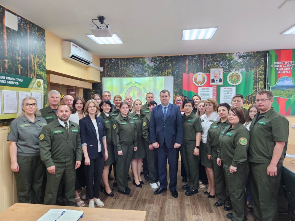 'Идеолог - это не контролер'. Андрей Карась встретился с идеологическим корпусом отрасли