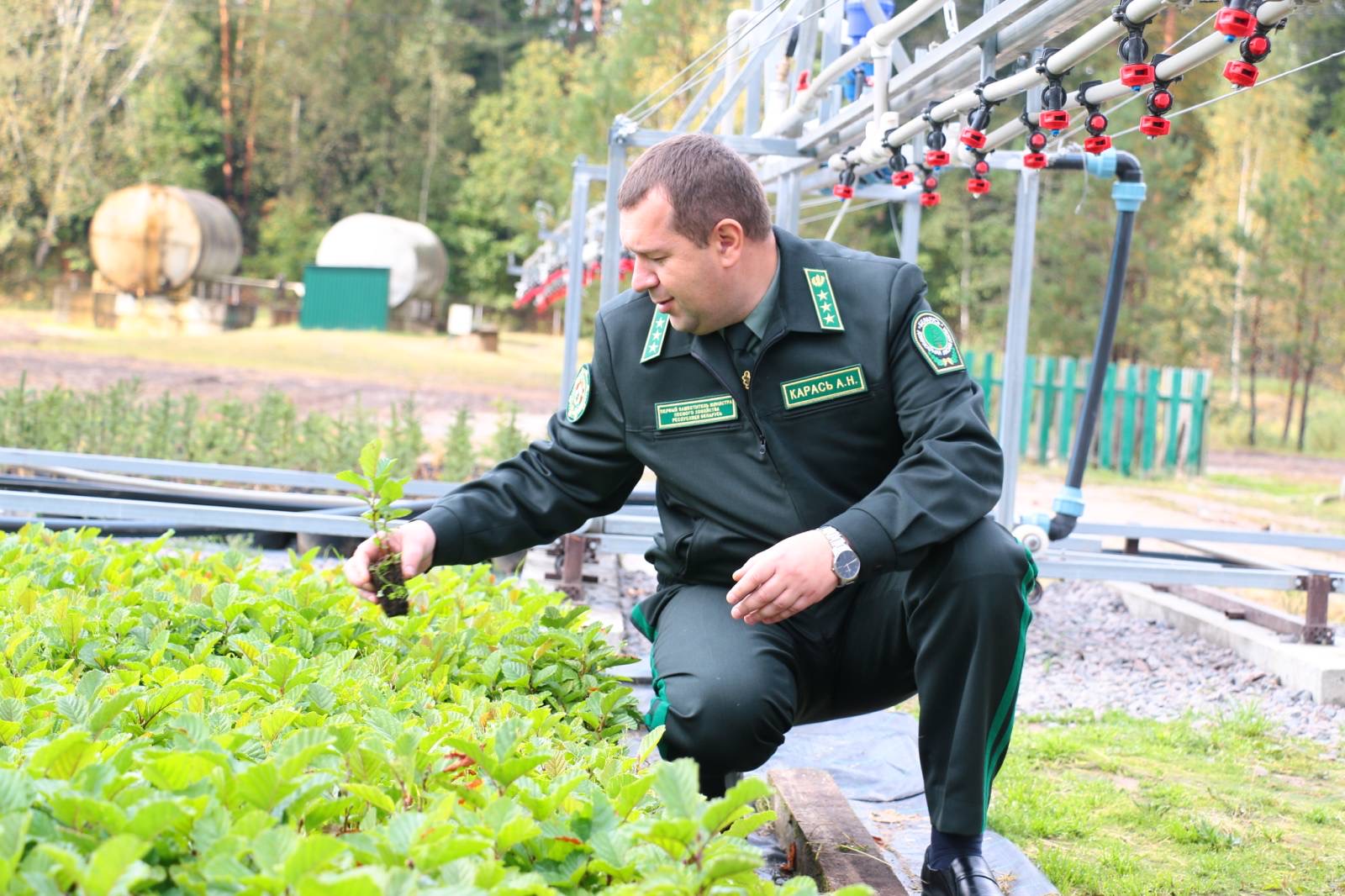 Первый заместитель министра лесного хозяйства Республики Беларусь Андрей Карась побывал с рабочим визитом на Климовщине.