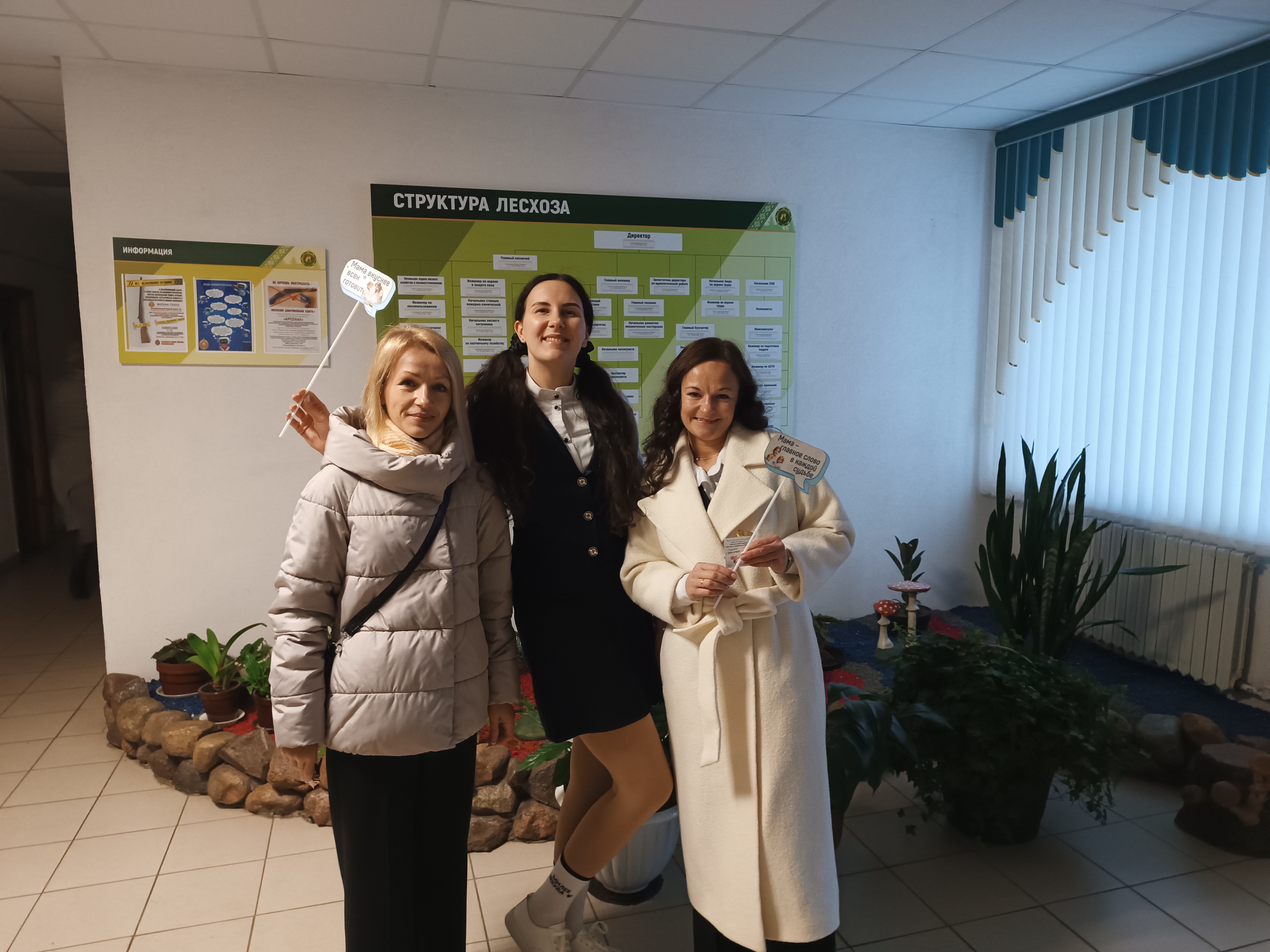 14 октября особенный день — Покров Пресвятой Богородицы и День матери